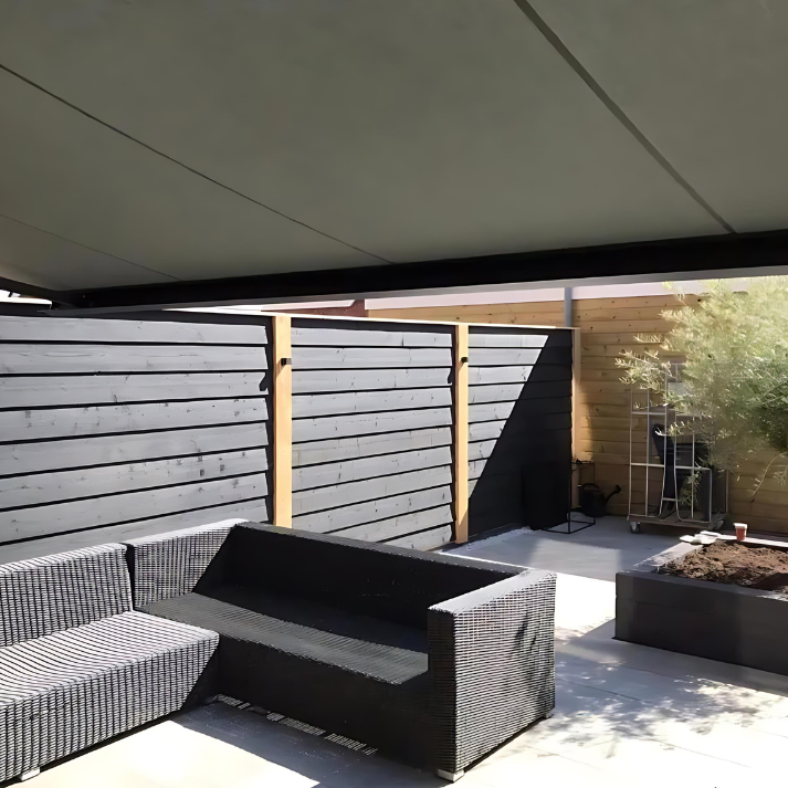 SUNFLECT® Terrasscherm op maat - Antraciet structuurlak (Ral 7016) en Zwart-wit gestreept 31309 Doek